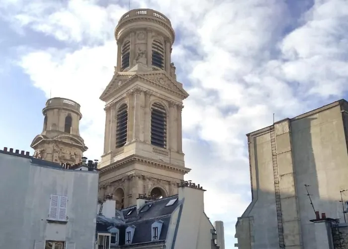 Cosy 1 Bedroom Apartment In Paris